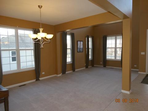 314 Monument Rd, Elgin, IL 60124 photo 5