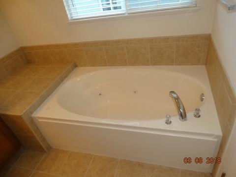 314 Monument Rd, Elgin, IL 60124 photo 10