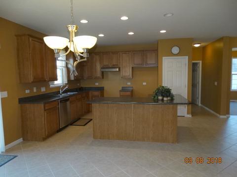 314 Monument Rd, Elgin, IL 60124 photo 3