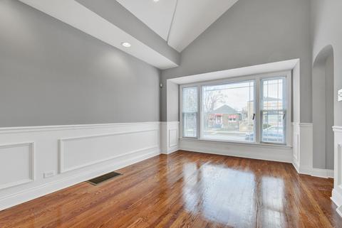 645 E 100th Pl, Chicago, IL 60628 photo 4