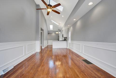 645 E 100th Pl, Chicago, IL 60628 photo 8