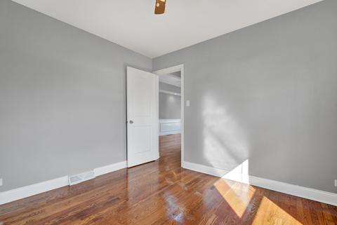 645 E 100th Pl, Chicago, IL 60628 photo 21