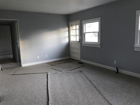 2121 9th St, Peru, IL 61354 photo 2