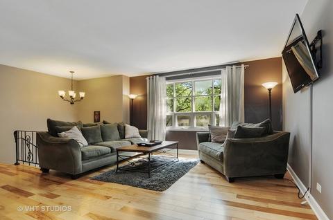 2000 Nottingham Ln, Wheaton, IL 60189 photo 2