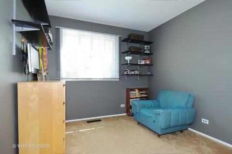 2000 Nottingham Ln, Wheaton, IL 60189 photo 10