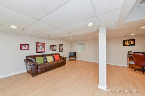 1 Springbrook Ct, Bolingbrook, IL 60490 photo 17