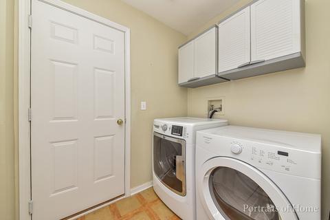 1 Springbrook Ct, Bolingbrook, IL 60490 photo 10