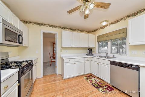 1 Springbrook Ct, Bolingbrook, IL 60490 photo 5