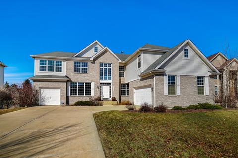 480 Blue Heron Cir, Bartlett, IL 60103 photo 1
