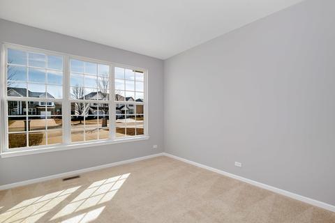 480 Blue Heron Cir, Bartlett, IL 60103 photo 5