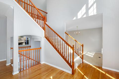 480 Blue Heron Cir, Bartlett, IL 60103 photo 4