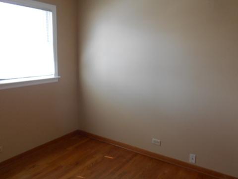1070 Houston Ave, Elgin, IL 60120 photo 14