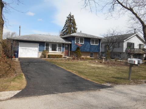 1070 Houston Ave, Elgin, IL 60120 photo 1