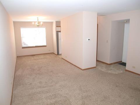 402 Ballard Dr, Algonquin, IL 60102 photo 3