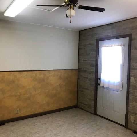 232 W Walnut St, Compton, IL 61318 photo 8