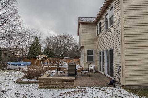 388 Wildberry Ln, Bartlett, IL 60103 photo 21