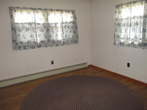 202 Ruby St, Villa Grove, IL 61956 photo 8