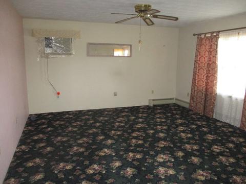 202 Ruby St, Villa Grove, IL 61956 photo 2
