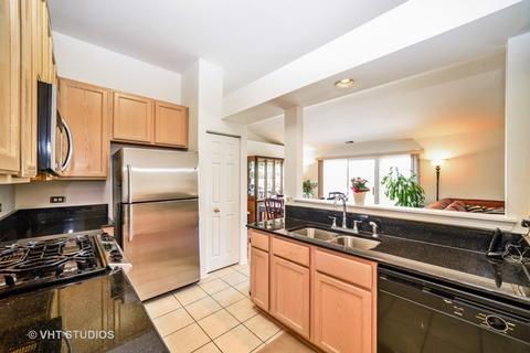 515 King Ave, East Dundee, IL 60118 photo 4