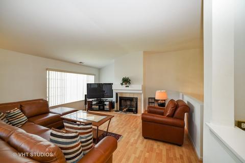 515 King Ave, East Dundee, IL 60118 photo 2