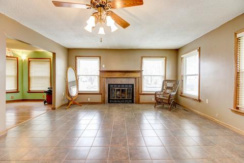 109 E Old Route 47, Cisco, IL 61830 photo 4