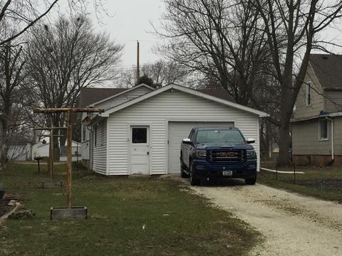 110 S Third St, Buckley, IL 60918 photo 3