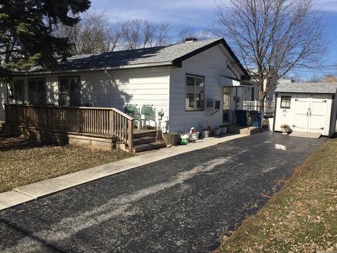 14957 Ridgeway Ave, Midlothian, IL 60445 photo 3