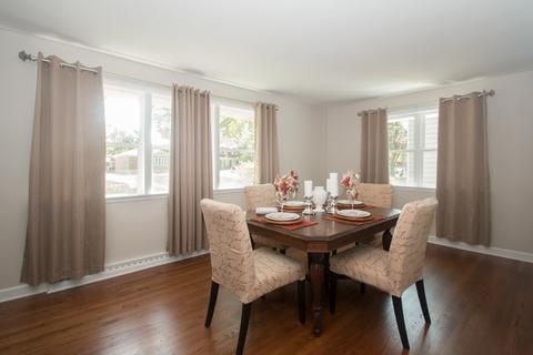 1302 Irving Ave, Wheaton, IL 60187 photo 3