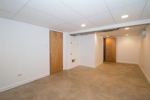 1302 Irving Ave, Wheaton, IL 60187 photo 22