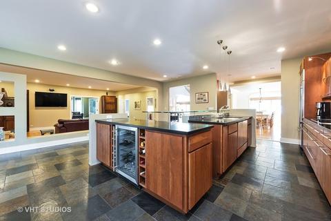 2995 Harbor Ln, Northbrook, IL 60062 photo 7