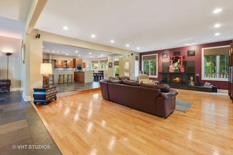 2995 Harbor Ln, Northbrook, IL 60062 photo 12