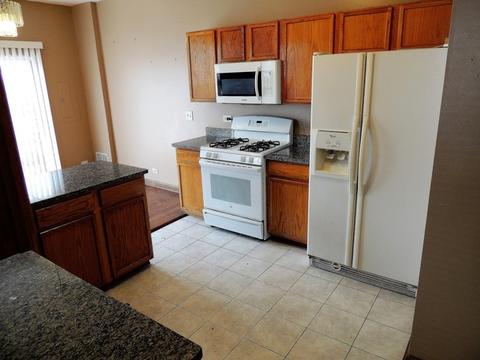 4149 Blackstone Dr, Aurora, IL 60504 photo 5