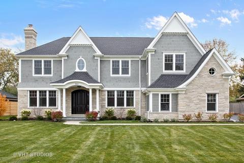 910 Pine Tree Ln, Winnetka, IL 60093 photo 1
