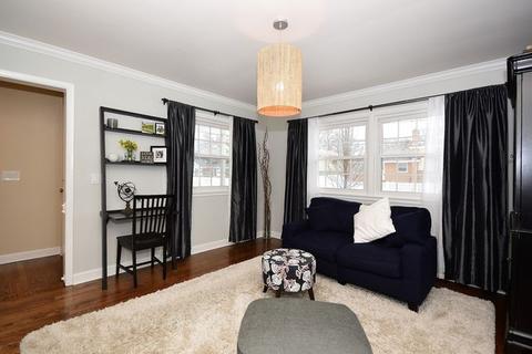 845 S Mitchell Ave, Elmhurst, IL 60126 photo 3