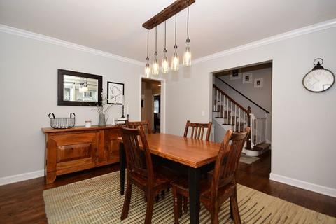 845 S Mitchell Ave, Elmhurst, IL 60126 photo 5