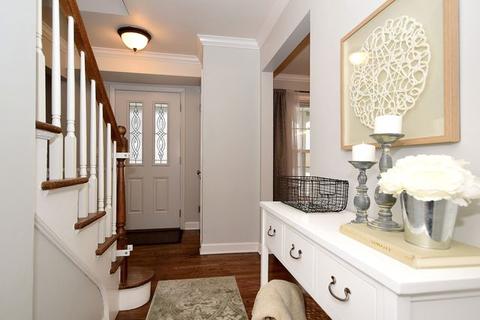 845 S Mitchell Ave, Elmhurst, IL 60126 photo 7