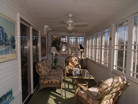 425 Addison Rd, Riverside, IL 60546 photo 9