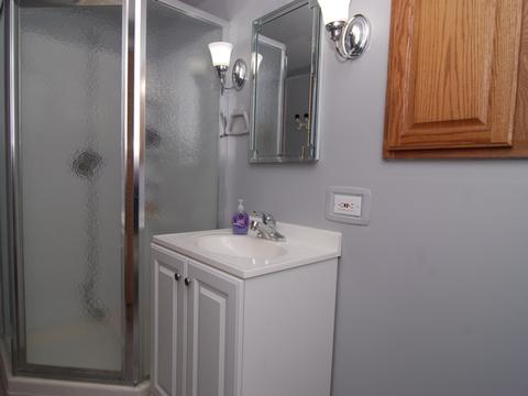 425 Addison Rd, Riverside, IL 60546 photo 18