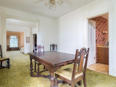2007 E State St, Rockford, IL 61104 photo 4