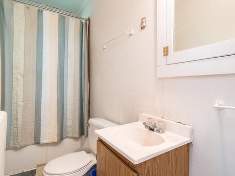2007 E State St, Rockford, IL 61104 photo 18