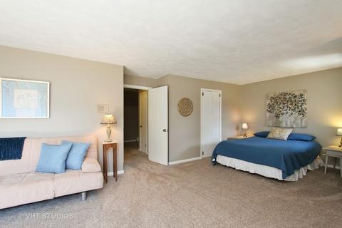 210 Blackhawk Trl, Algonquin, IL 60102 photo 11