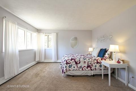 210 Blackhawk Trl, Algonquin, IL 60102 photo 13