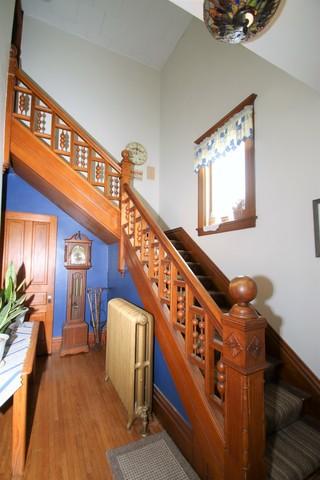 618 E 2nd St, Belvidere, IL 61008 photo 4