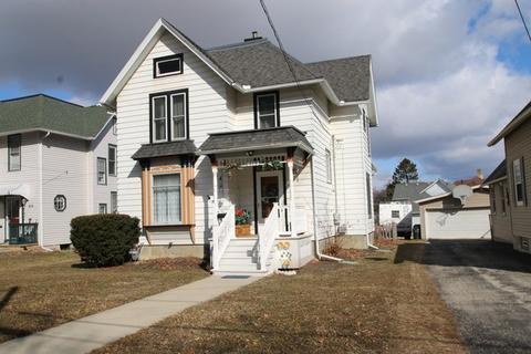 618 E 2nd St, Belvidere, IL 61008 photo 1