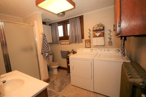 618 E 2nd St, Belvidere, IL 61008 photo 12