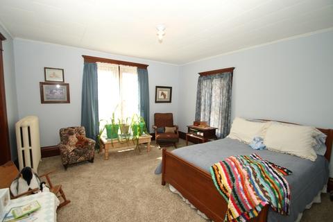 618 E 2nd St, Belvidere, IL 61008 photo 15