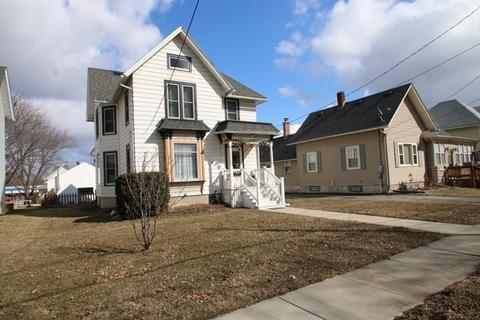 618 E 2nd St, Belvidere, IL 61008 photo 2