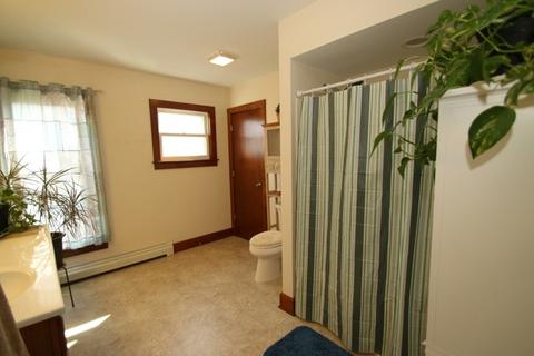618 E 2nd St, Belvidere, IL 61008 photo 19