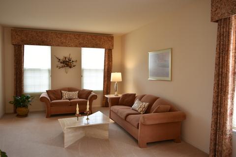 5227 Galloway Dr, Hoffman Estates, IL 60192 photo 7