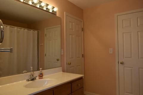 5227 Galloway Dr, Hoffman Estates, IL 60192 photo 20